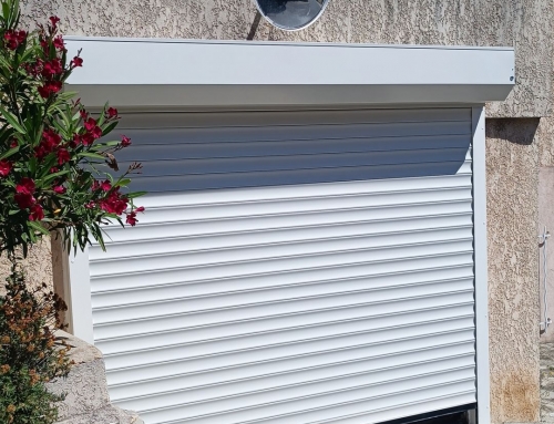 Installation d’une porte de garage enroulable à Peypin