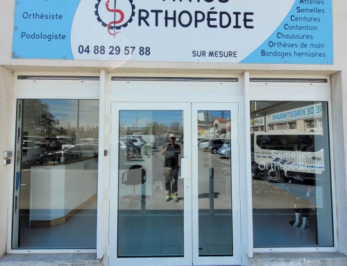 Porte sur Mesure en Aluminium Blanc à Gardanne